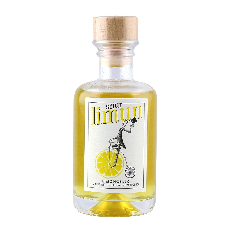 Limoncello aus Tessiner Grappa